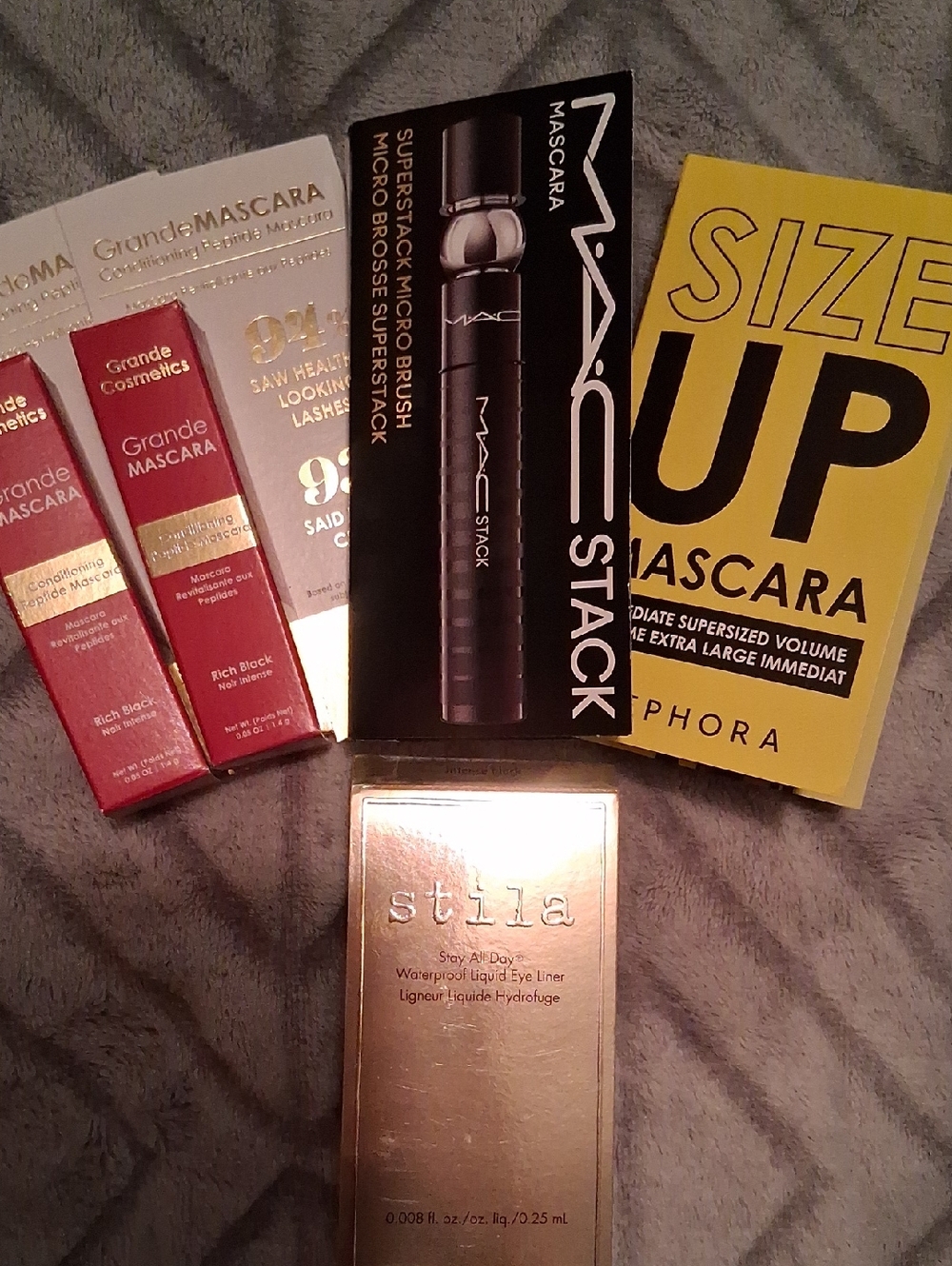 Mascara Travel Size Lot W/ Bonus Eyeliner